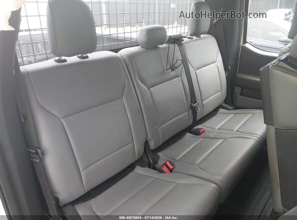 1FTEX1CB4MFB02960 2021 FORD F150 White Vista de la etiqueta del VIN