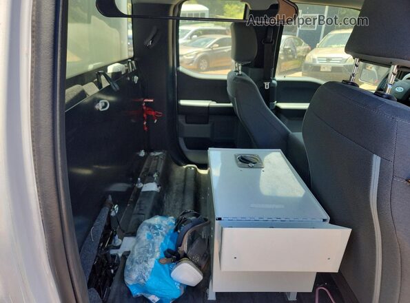 1FTEX1CB4MKE44898 2021 FORD F150 White Vista interior trasera