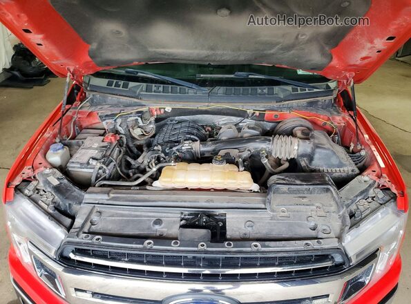 1FTEX1CB7JFE16985 2018 FORD F150 Red Սալոնի հետևի տեսք