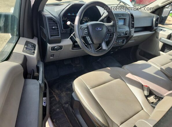 1FTEX1CB7JKF86786 2018 FORD F150 Белый Вид панели приборов