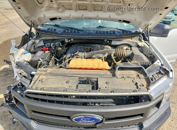 1FTEX1CB7JKF86786 2018 FORD F150 Белый Вид задней части салона