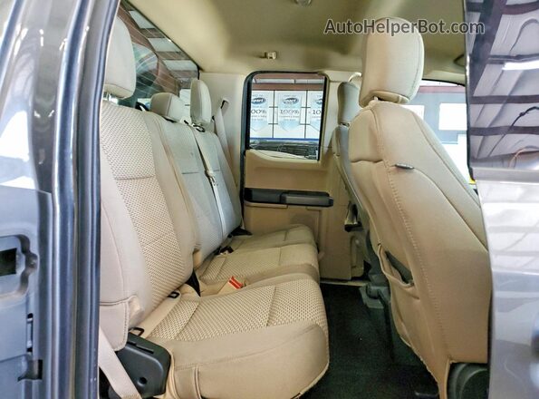 1FTEX1CB7LFA73419 2020 FORD F150 Gray Rear seats view