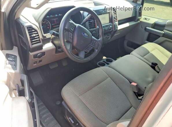 1FTEX1CB9KKD36015 2019 FORD F150 Silver Vista del salpicadero