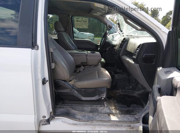 1FTEX1CG7JKD23872 2018 FORD F150 White Vista interior delantera