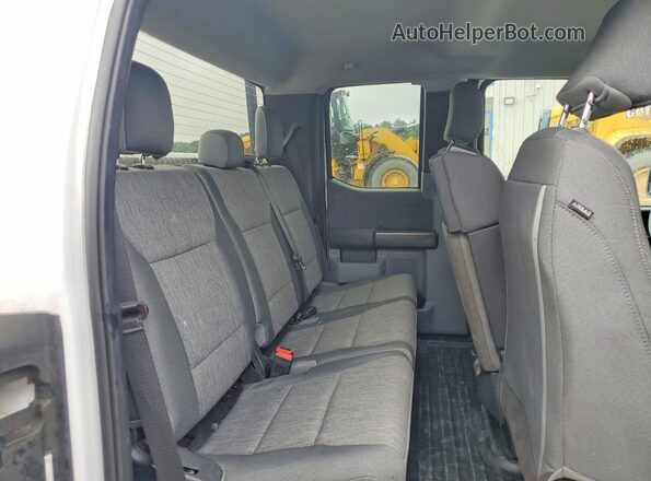 1FTEX1CP0NKE62960 2022 FORD F150 White Rear seats view