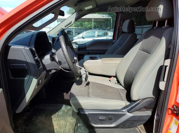 1FTEX1CP3LKD67502 2020 FORD F150 Red Front interior view