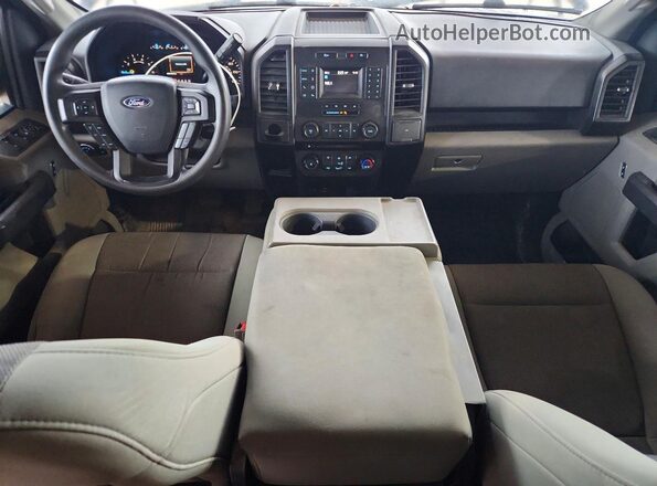 1FTEX1CP4JKE94627 2018 FORD F150 Синий Вид панели приборов