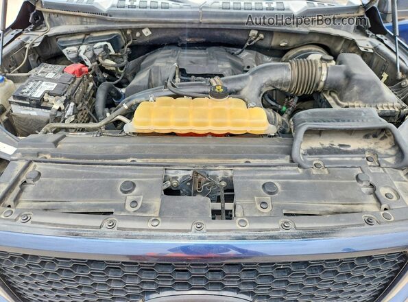 1FTEX1CPXJKC69757 2018 FORD F150 Blue Widok wnętrza z tyłu