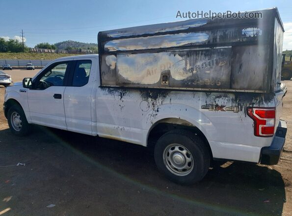 1FTEX1E54KKC33592 2019 FORD F150 White Rear left