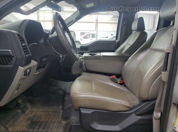 1FTEX1E54LKD00127 2020 FORD F150 Silver Front interior view