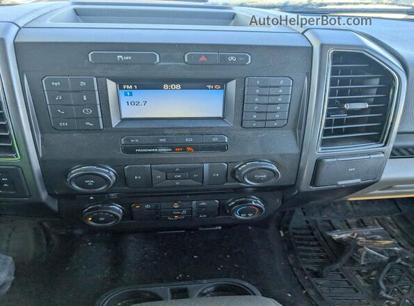 1FTEX1EB3JFA22557 2018 FORD F150 White Dashboard view
