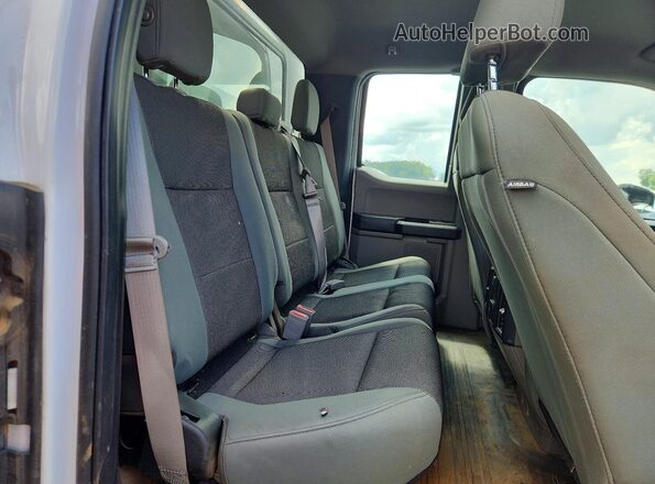 1FTEX1EB6JKF41917 2018 FORD F150 Белый Вид задних сидений