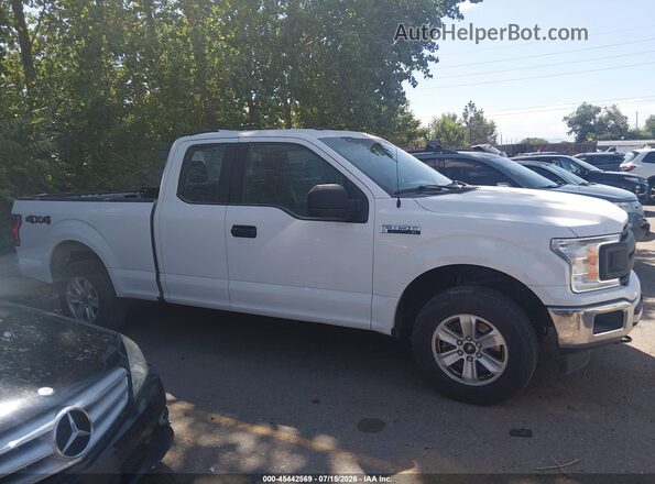 1FTEX1EBXJFD71344 2018 FORD F150 Белый Вид задней части салона