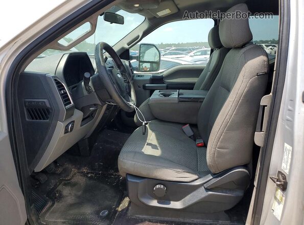 1FTEX1EF2GKE66547 2016 FORD F150 Silver Սալոնի դիմացի տեսք