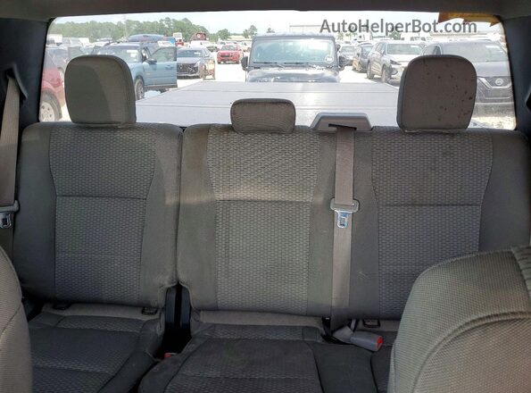 1FTEX1EF2GKE66547 2016 FORD F150 Silver Հետևի նստատեղերի տեսք