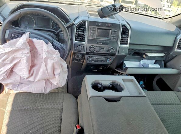 1FTEX1EF4GKF73776 2016 FORD F150 Tan Vista del salpicadero