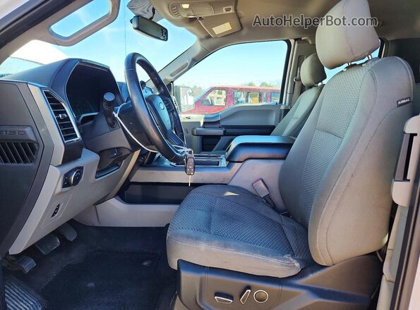 1FTEX1EF5GKE81124 2016 FORD F150 White Widok wnętrza z przodu