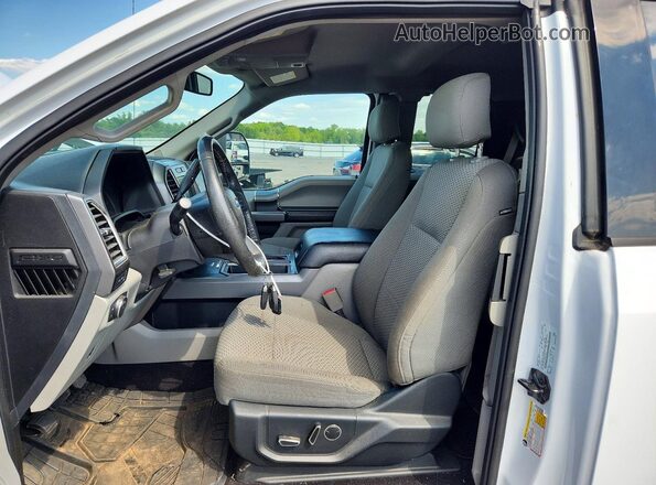 1FTEX1EFXGKF41818 2016 FORD F150 White Вид салону спереду