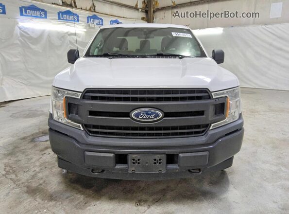 1FTEX1EP0KKE83283 2019 FORD F150 White Widok z przodu