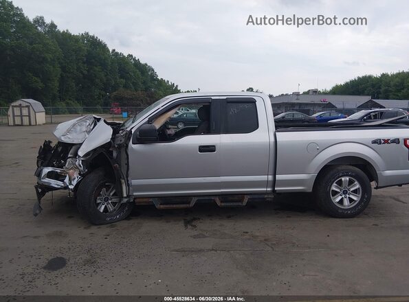 1FTEX1EP1JFA53382 2018 FORD F150 Silver Vista interior de 360 grados