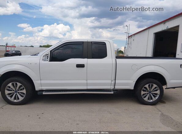 1FTEX1EP2HKD25987 2017 FORD F150 White 