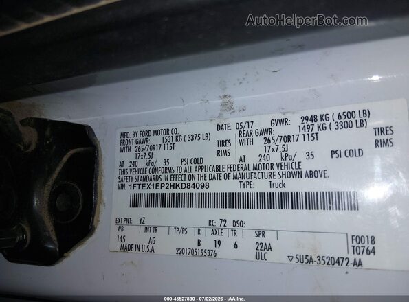 1FTEX1EP2HKD84098 2017 FORD F150 White Vista del compartimento del motor