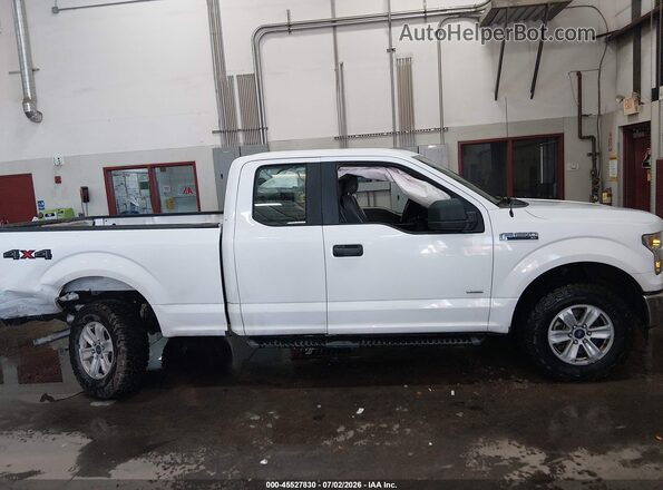1FTEX1EP2HKD84098 2017 FORD F150 White Vista interior trasera