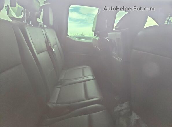 1FTEX1EP4HKC79708 2017 FORD F150 Gray Widok tylnych siedzeń