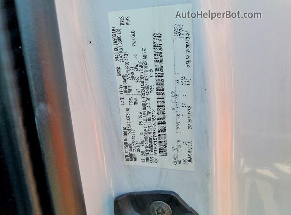 1FTEX1EP5HFA38913 2017 FORD F150 Белый Вид подкапотного пространства