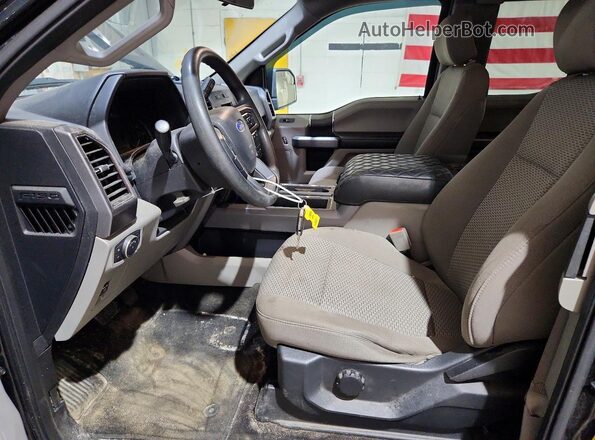 1FTEX1EP5JFE06495 2018 FORD F150 Black Vista interior delantera