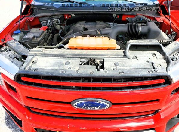 1FTEX1EP7JFE75107 2018 FORD F150 Red Вид задньої частини салону