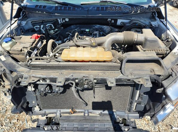 1FTEX1EP7KFA30822 2019 FORD F150 Silver Vista interior trasera