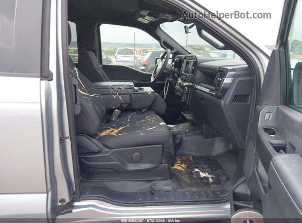 1FTEX1EP7PFA81034 2023 FORD F150 Gray Vista interior delantera