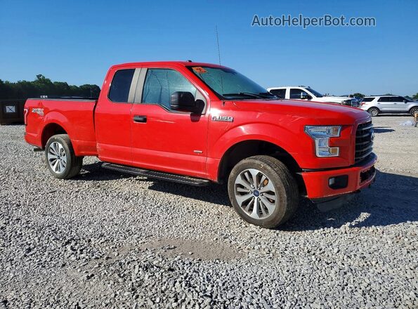 1FTEX1EP8HKE32235 2017 FORD F150 Red Przód prawy