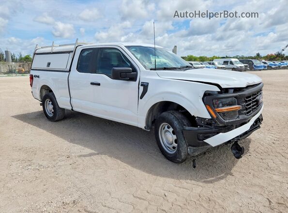 1FTEX1LP1RKE70829 2024 FORD F150 White Front right