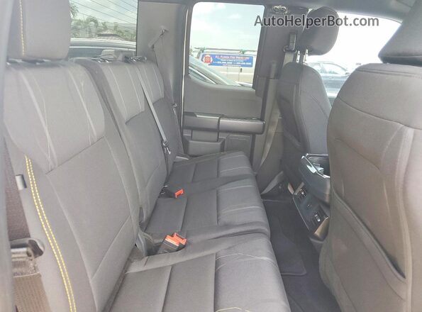 1FTEX2K54SKD89335 2025 FORD F150 White Rear seats view