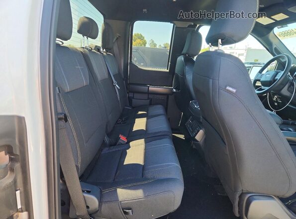 1FTEX2LP3RKF08048 2024 FORD F150 Белый Вид задних сидений