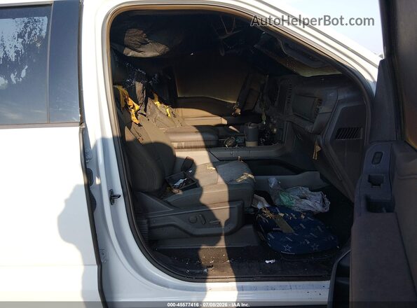 1FTFW1CD1PFD27169 2023 FORD F150 Gray Widok wnętrza z przodu
