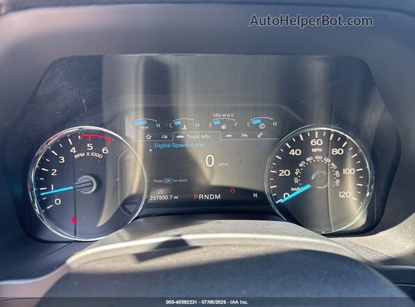 1FTFW1E11JFD72641 2018 FORD F150 Серый Вид задних сидений
