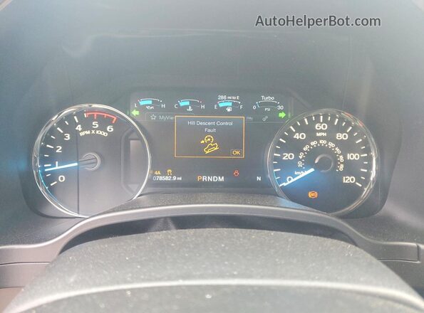 1FTFW1E15JFD79995 2018 FORD F150 Blue ხელსაწყოთა პანელის ხედი