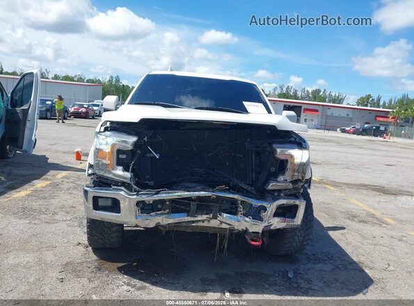 1FTFW1E19JFD49463 2018 FORD F150 White Widok wnętrza z tyłu