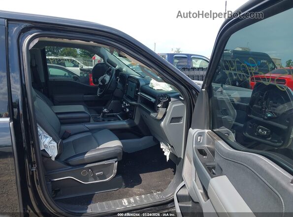 1FTFW1E50NFB69992 2022 FORD F150 Black Вид салону спереду