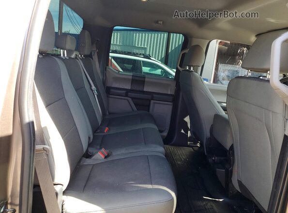 1FTFW1E53JKC88587 2018 FORD F150 Коричневый Вид задних сидений