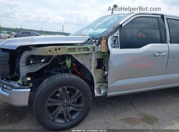 1FTFW1E55NKD85652 2022 FORD F150 Серебряный Вид спереди