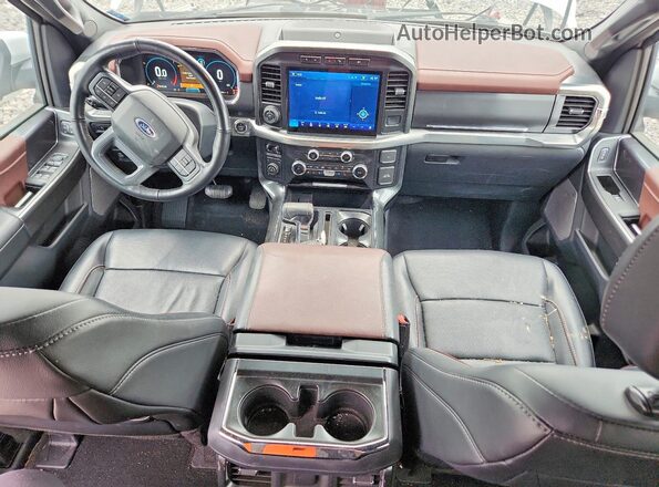 1FTFW1E55PFD23633 2023 FORD F150 Белый Вид панели приборов
