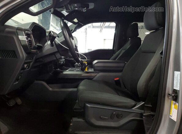 1FTFW1E57NKF18752 2022 FORD F150 Silver Vista interior delantera
