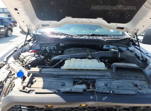 1FTFW1E81NFB07253 2022 FORD F150 White Սալոնի հետևի տեսք