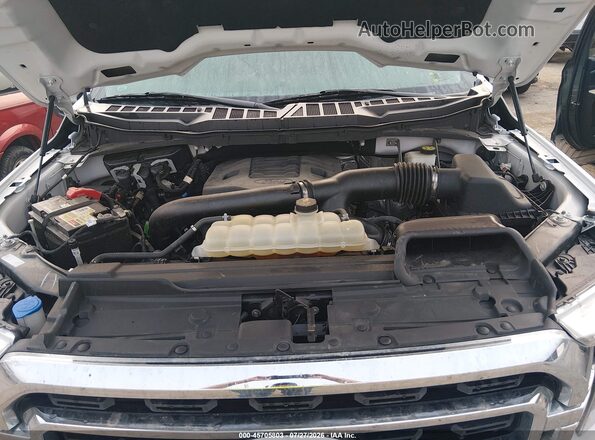 1FTFW1E84NFB86417 2022 FORD F150 White უკანა ხედი