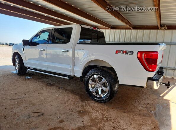 1FTFW1E85PKE00499 2023 FORD F150 White Trasero izquierdo