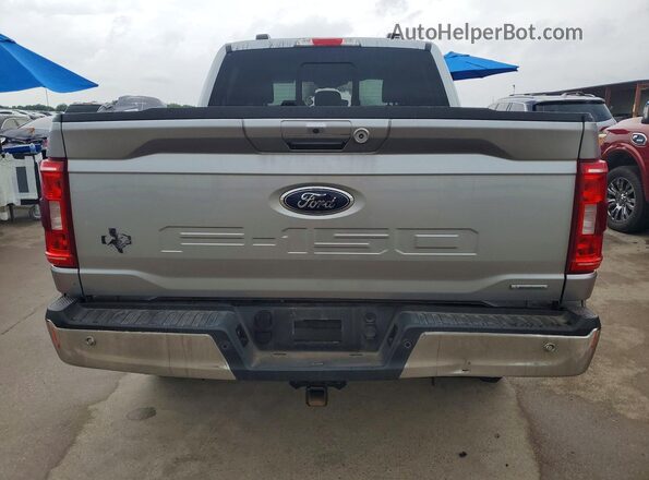 1FTFW1E8XPKE13085 2023 FORD F150 Silver Widok z tyłu